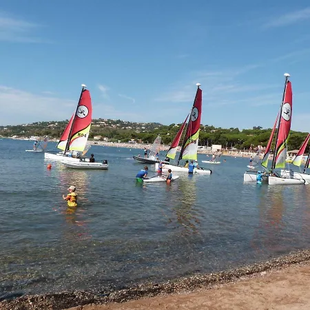 펜션 Jardins Du Port Les Issambres - Meuble De Tourisme - Front De - Clim