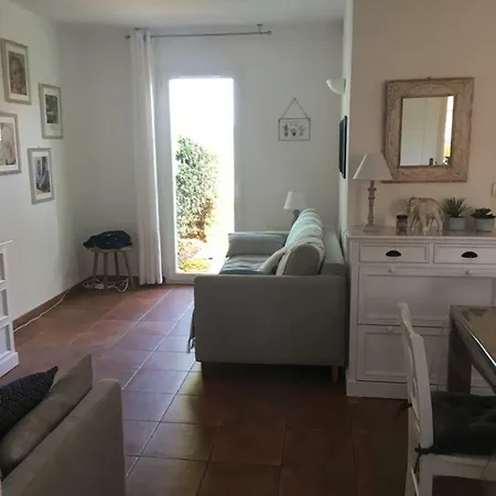 Hébergement de vacances Jardins Du Port Les Issambres - Meublé De Tourisme 4**** La Garonnette-Plage